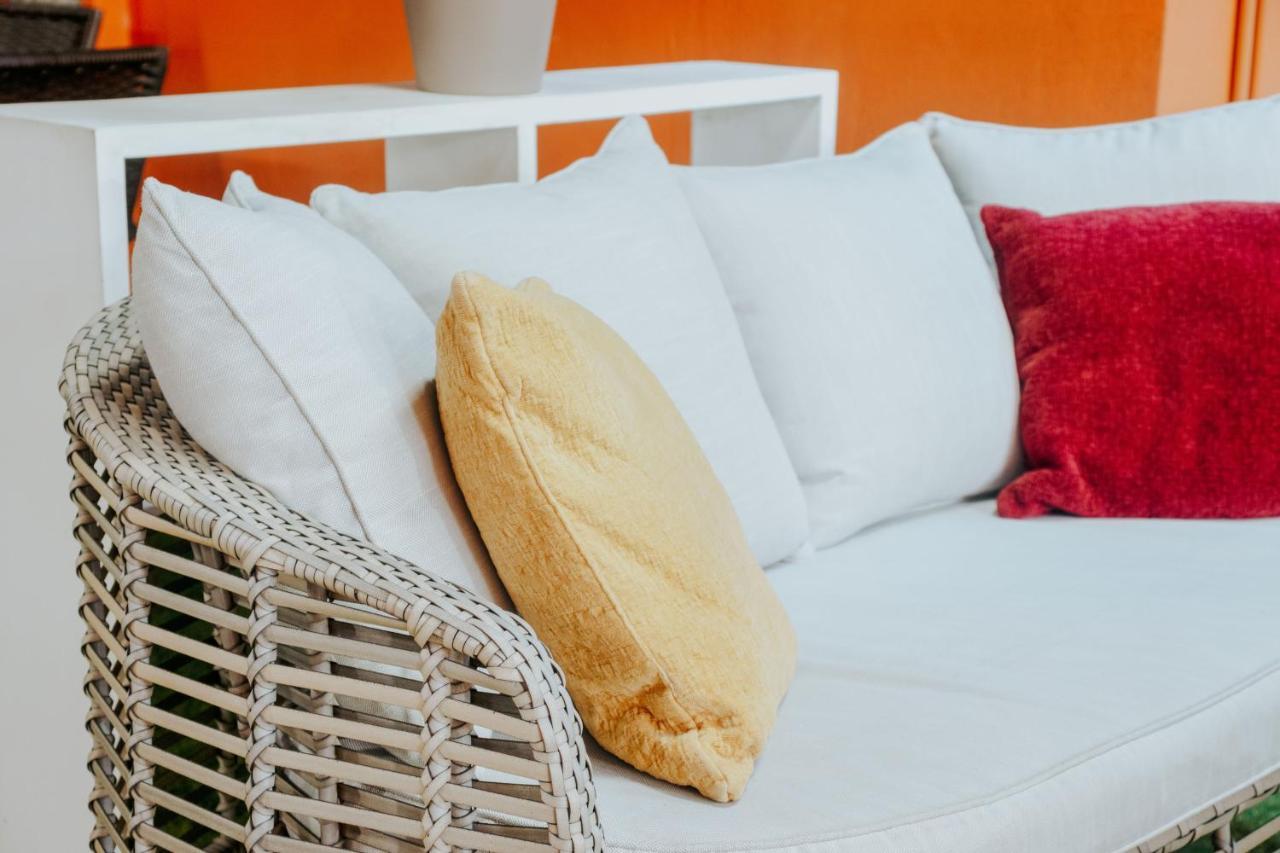 Apartment Wanderlust *